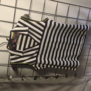 Ladies medium golf shirt